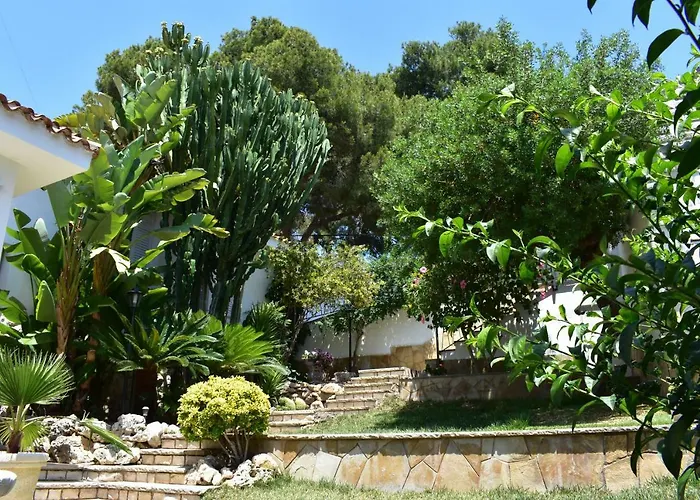 Villa Garden